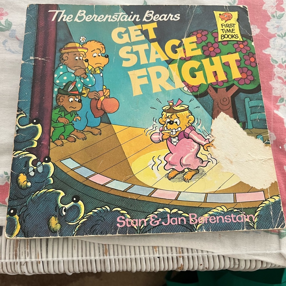 1986 The Berenstain Bears Get Stage Fright 1st edition Book